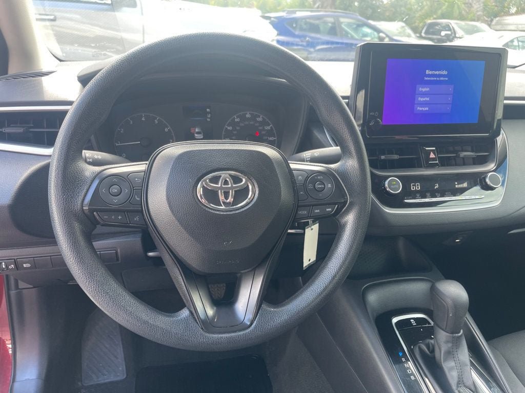 Used 2025 Toyota Corolla LE FWD image 14