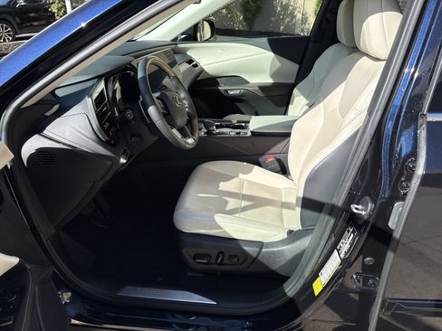 Used 2023 Lexus RX 350 w/ Accessory Package (2T) AWD/4WD image 16