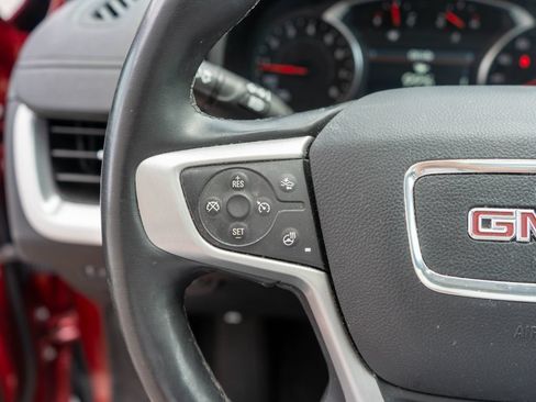 Used 2024 GMC Terrain SLT AWD/4WD image 18