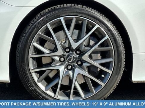 Used 2016 Lexus RC 200t RWD image 28