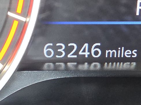 Used 2025 Nissan Altima 2.5 SV FWD image 19
