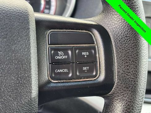 Used 2019 Dodge Journey SE FWD image 14