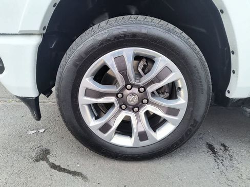 Used 2024 RAM 1500 Limited w/ Trailer Tow Group image 10