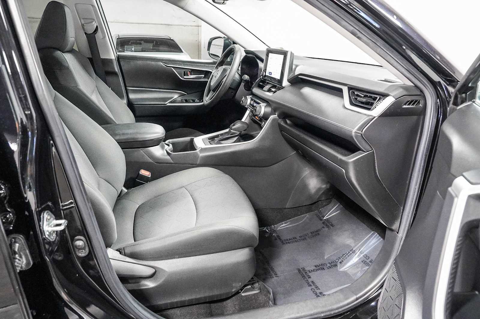 Certified 2023 Toyota RAV4 XLE w/ Convenience Package FWD image 17