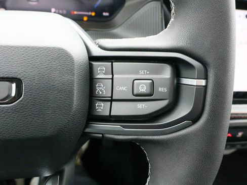 New 2026 Jeep Cherokee Overland w/ Advanced Pro Tech Group image 28