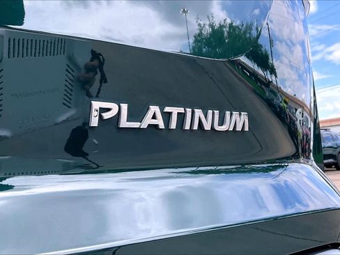 Used 2023 Nissan Pathfinder Platinum w/ Lighting Package (N93) image 9