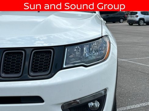 Used 2021 Jeep Compass Latitude w/ Sun and Sound Group AWD/4WD image 12