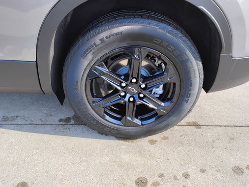 Used 2023 Chevrolet Blazer LT w/ Convenience Package image 23