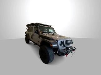 Used 2020 Jeep Gladiator Rubicon video 2