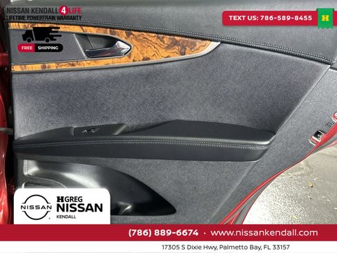 Used 2016 Lincoln MKX Reserve w/ Technology Package image 36