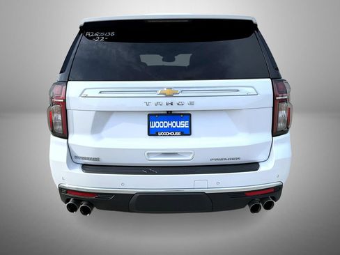 Used 2022 Chevrolet Tahoe Premier AWD/4WD image 6