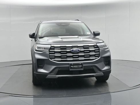 New 2026 Ford Explorer Active image 24