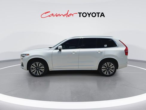 Used 2022 Volvo XC90 T6 Momentum w/ Advanced Package AWD/4WD image 5