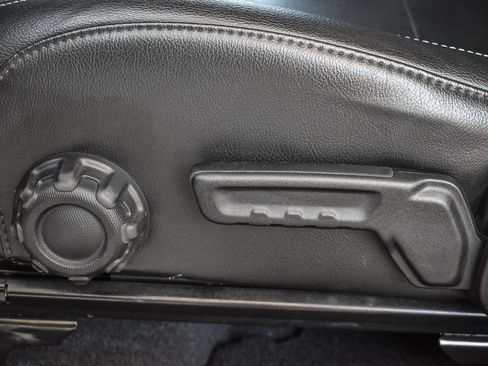 Used 2021 Jeep Wrangler Unlimited Sahara w/ Safety Group image 20