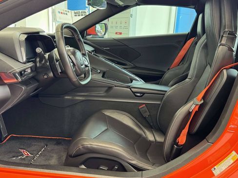 Used 2021 Chevrolet Corvette Stingray Coupe w/ Z51 Performance Package RWD image 23