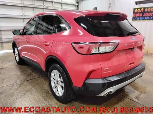 Used 2020 Ford Escape SE AWD/4WD image 3