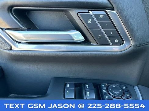 Used 2024 GMC Sierra 2500 Denali w/ Denali Reserve Package image 20