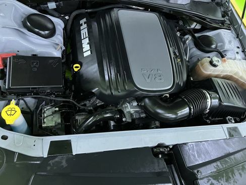 Used 2022 Dodge Challenger R/T RWD image 30