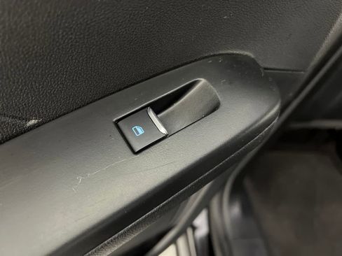 Used 2025 Ford Escape ST-Line image 16