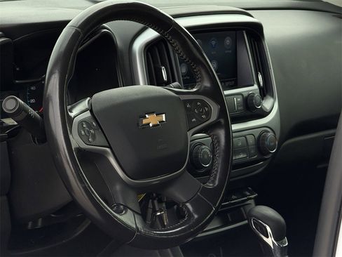 Certified 2022 Chevrolet Colorado LT w/ Fleet Safety Package image 12