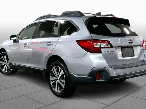 Used 2019 Subaru Outback 2.5i Limited image 12