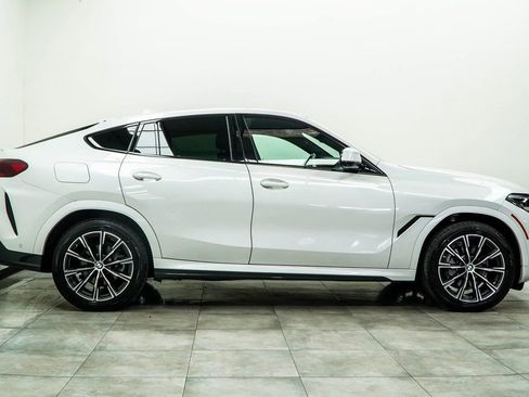 Used 2023 BMW X6 xDrive40i w/ M Sport Package image 10