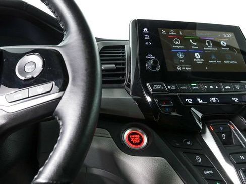 Used 2019 Honda Odyssey Touring image 12