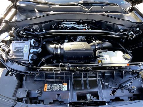 Used 2023 Ford Explorer ST w/ Equipment Group 401A image 12