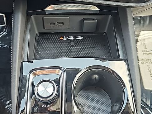 New 2025 Buick Envision Sport Touring image 23