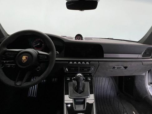 Certified 2023 Porsche 911 Carrera GTS RWD image 25