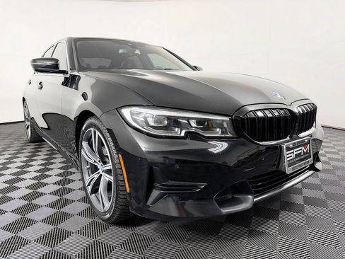 Used 2019 BMW 330i Sedan w/ Convenience Package RWD image 5