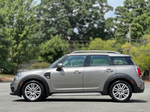 Used 2020 MINI Cooper Countryman FWD image 8