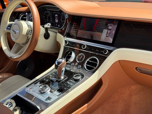 Used 2023 Bentley Continental GT Azure AWD/4WD image 41
