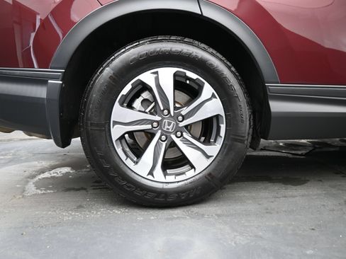 Used 2019 Honda CR-V LX image 9