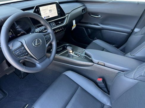 New 2026 Lexus UX 300h AWD image 4