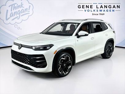 New 2026 Volkswagen Tiguan SEL R-Line