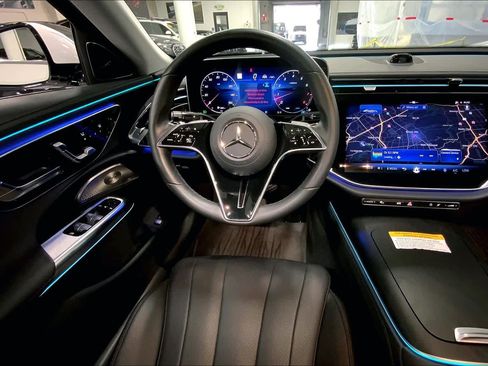 Used 2025 Mercedes-Benz E 350 E 350 image 5
