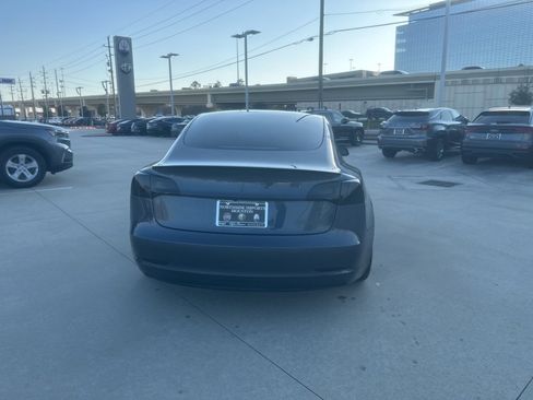 Used 2023 Tesla Model 3 Performance image 6