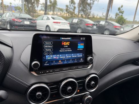 Used 2025 Nissan Sentra SV image 21