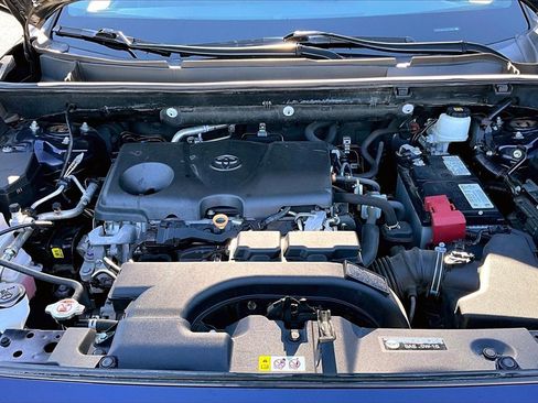 Used 2020 Toyota RAV4 XLE image 27