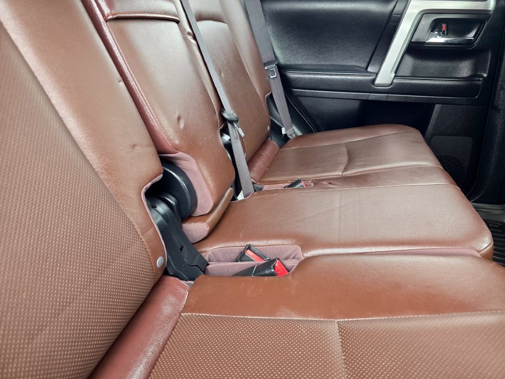 Used 2014 Toyota 4Runner Limited AWD/4WD image 13