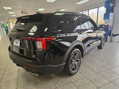 New 2026 Ford Explorer ST w/ Sun And Sound Package