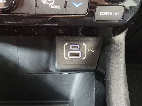 Used 2022 Jeep Compass Trailhawk AWD/4WD image 22