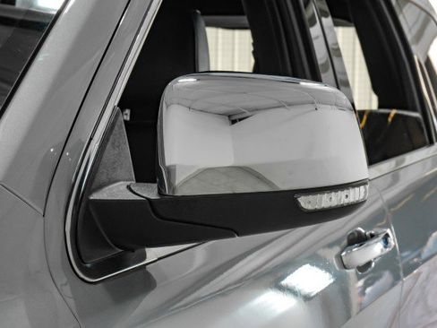 Used 2020 Jeep Grand Cherokee Limited image 36