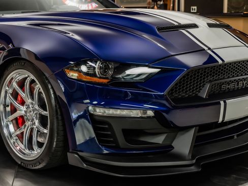 Used 2019 Ford Mustang GT Premium w/ GT Performance Package RWD image 20