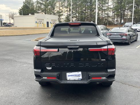 Used 2022 Hyundai Santa Cruz SEL w/ Activity Package image 9