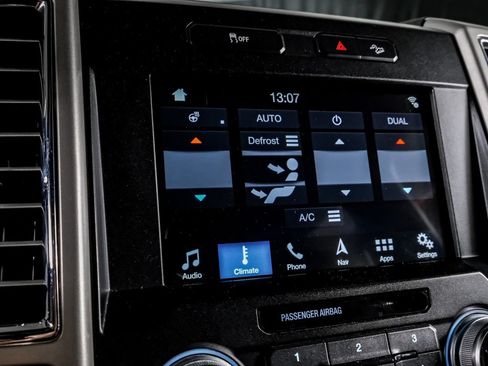 Used 2018 Ford F250 King Ranch w/ King Ranch Ultimate Package AWD/4WD image 27