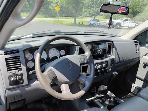 Used 2008 Dodge Ram 3500 Truck ST w/ Popular Equipment Group image 18