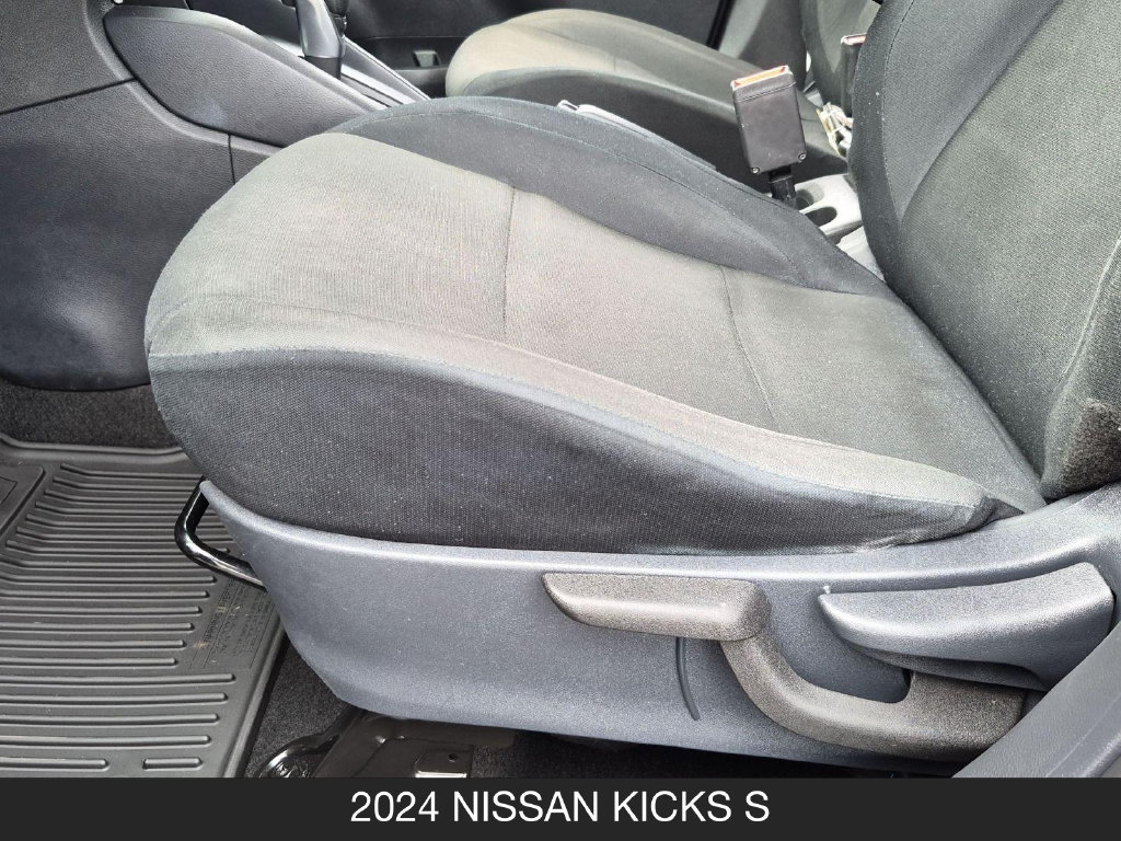 Certified 2024 Nissan Kicks S FWD image 15