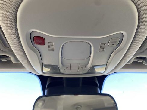 Certified 2023 Jeep Renegade Latitude AWD/4WD image 25